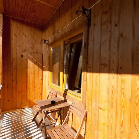 Daire Pod Jesionem *