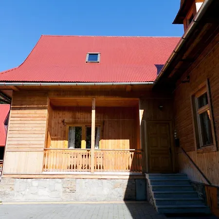 Pod Jesionem Apartment